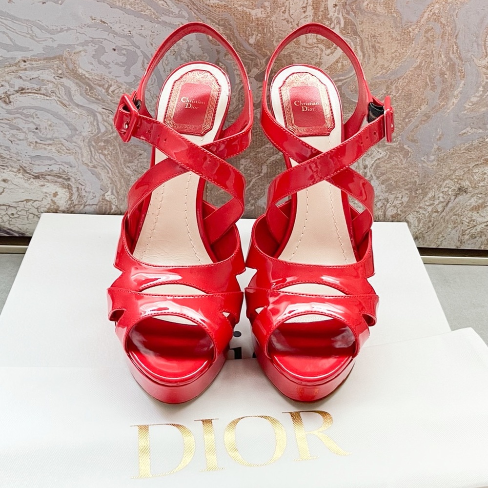 Christian Dior Red Patent Leather Cannage Sandals - Picture 2 of 11
